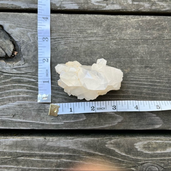 Clear Quartz Crystal Cluster Self Standing - Picture 17 of 17